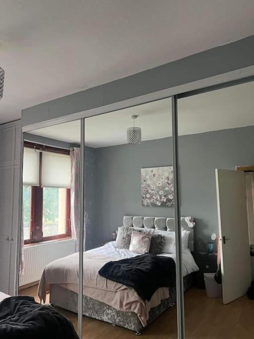 Lovely 2 Bedroom Apartment In Heart Of Данди Экстерьер фото